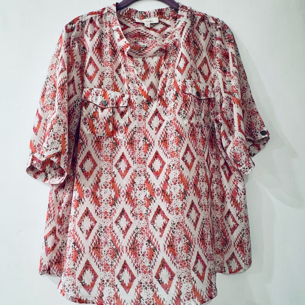 Vince Camuto Red and White Patterned Blouse
